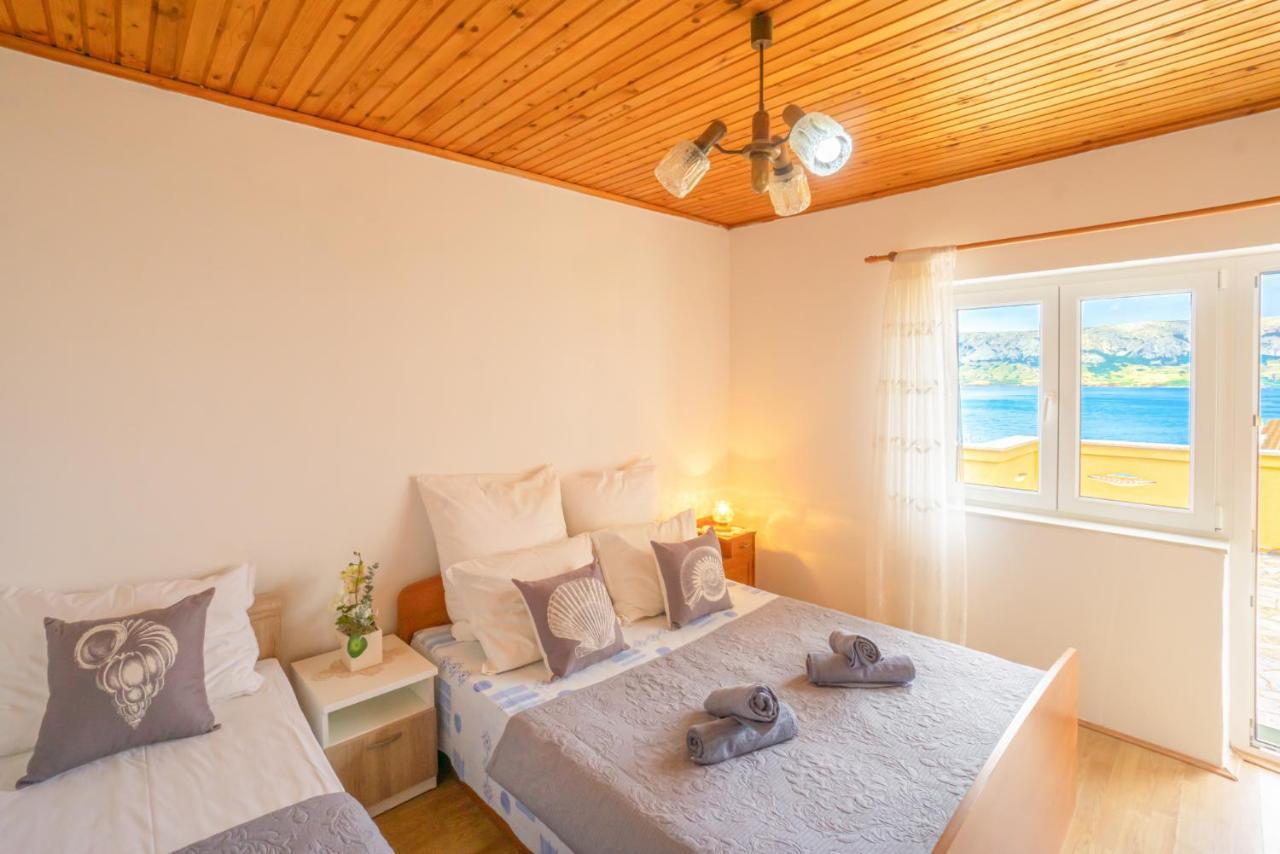 Urica Apartment Метайна Екстериор снимка